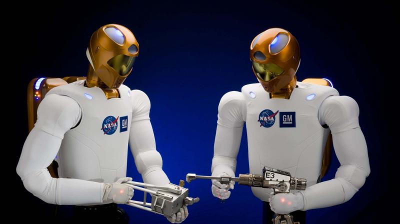 NASA's 'Robonaut' bot is losing its sight, but maybe you can help