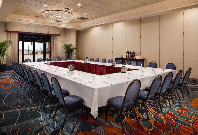 Marriott Waterfront Hotel