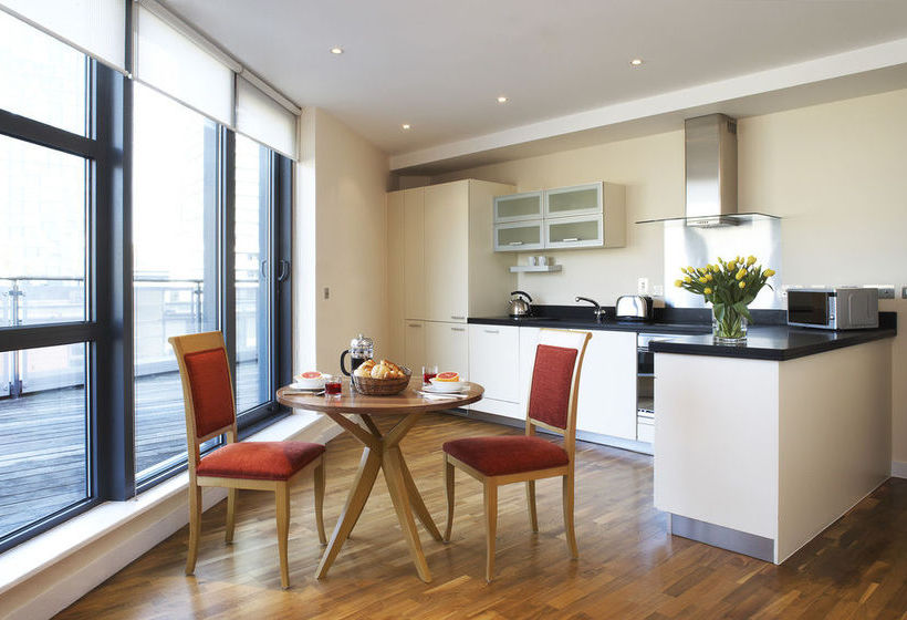 Marlin Apartments Canary Wharf