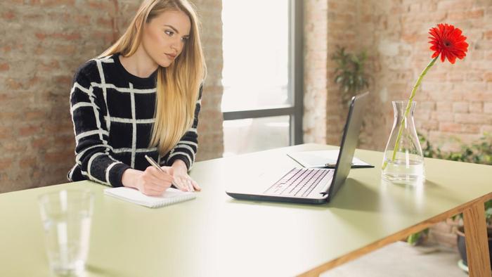 Where can I view examples of self-introduction letters?