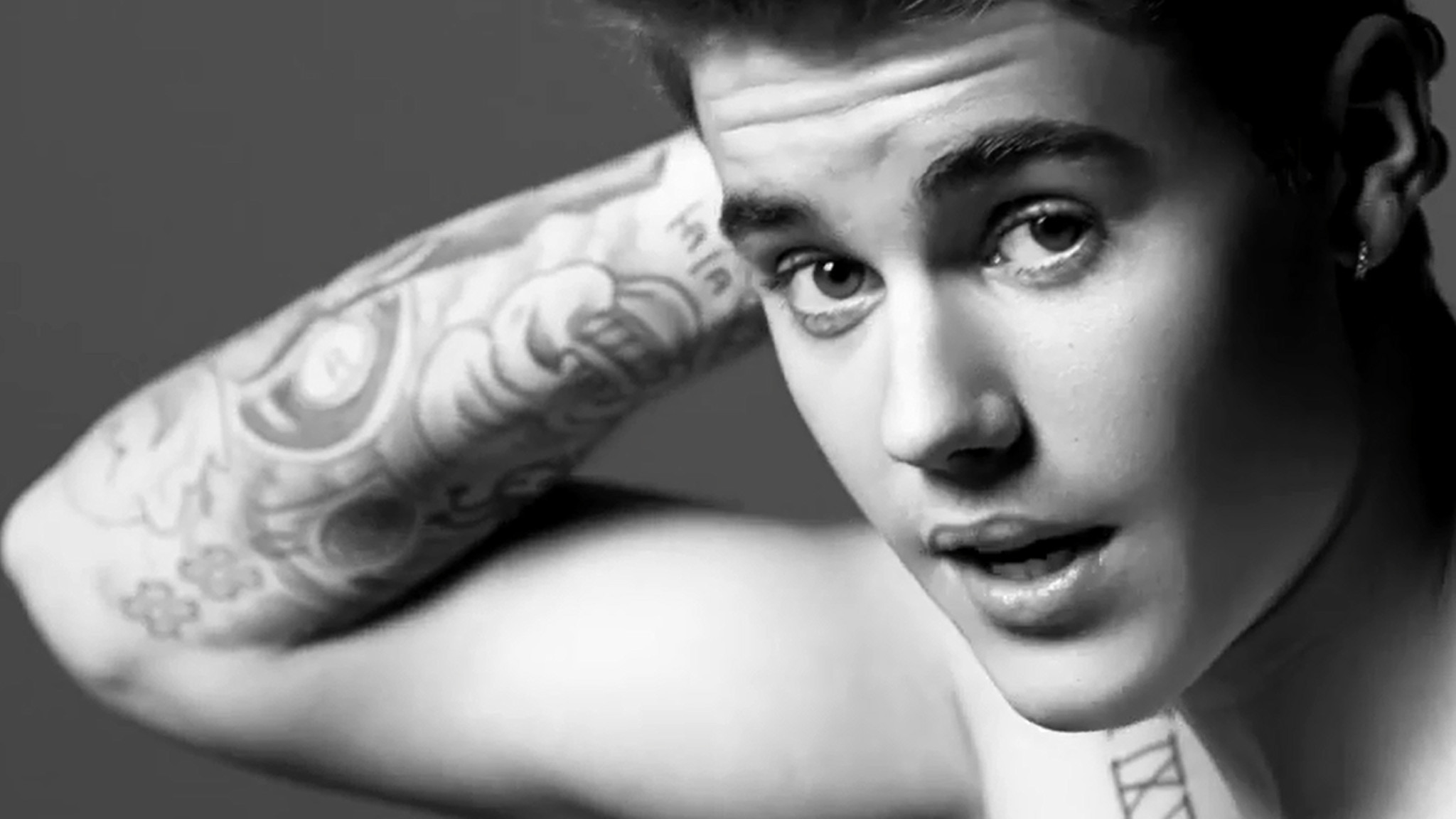 Justin Bieber Scores Best 2015 Sales Week to Top Billboard 200