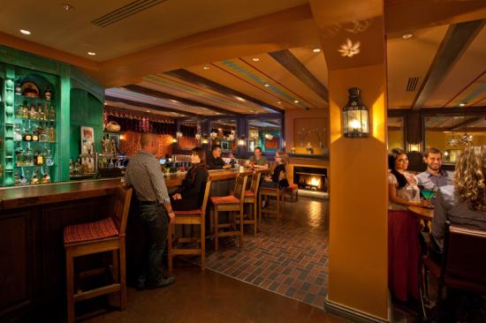 DINING AND NIGHTLIFE AT HOTEL ALBUQUERQUE at Old Town